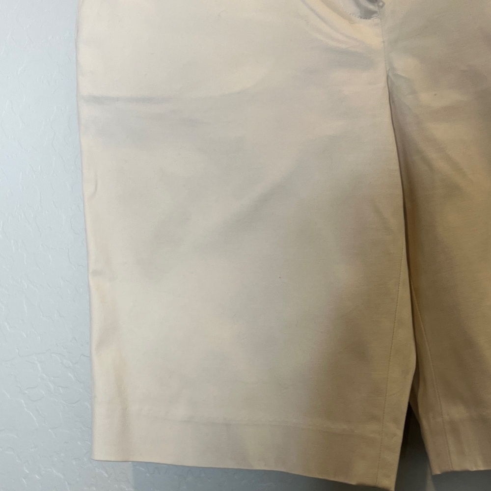 Talbots Women's Cream Bermuda Shorts size 4 - Picture 8 of 10